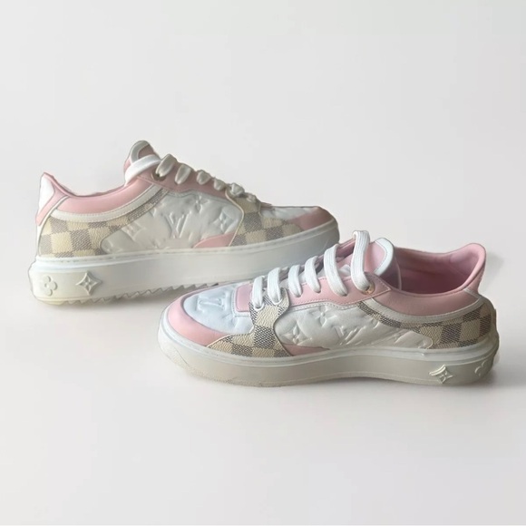Louis Vuitton Time Out Sneaker Pink and White, Limited Edition - Picture 3 of 7